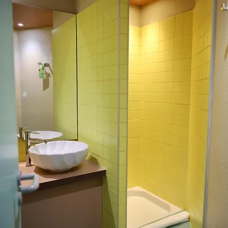 Otel Ibis Styles Pont Du Gard Route D'avignon